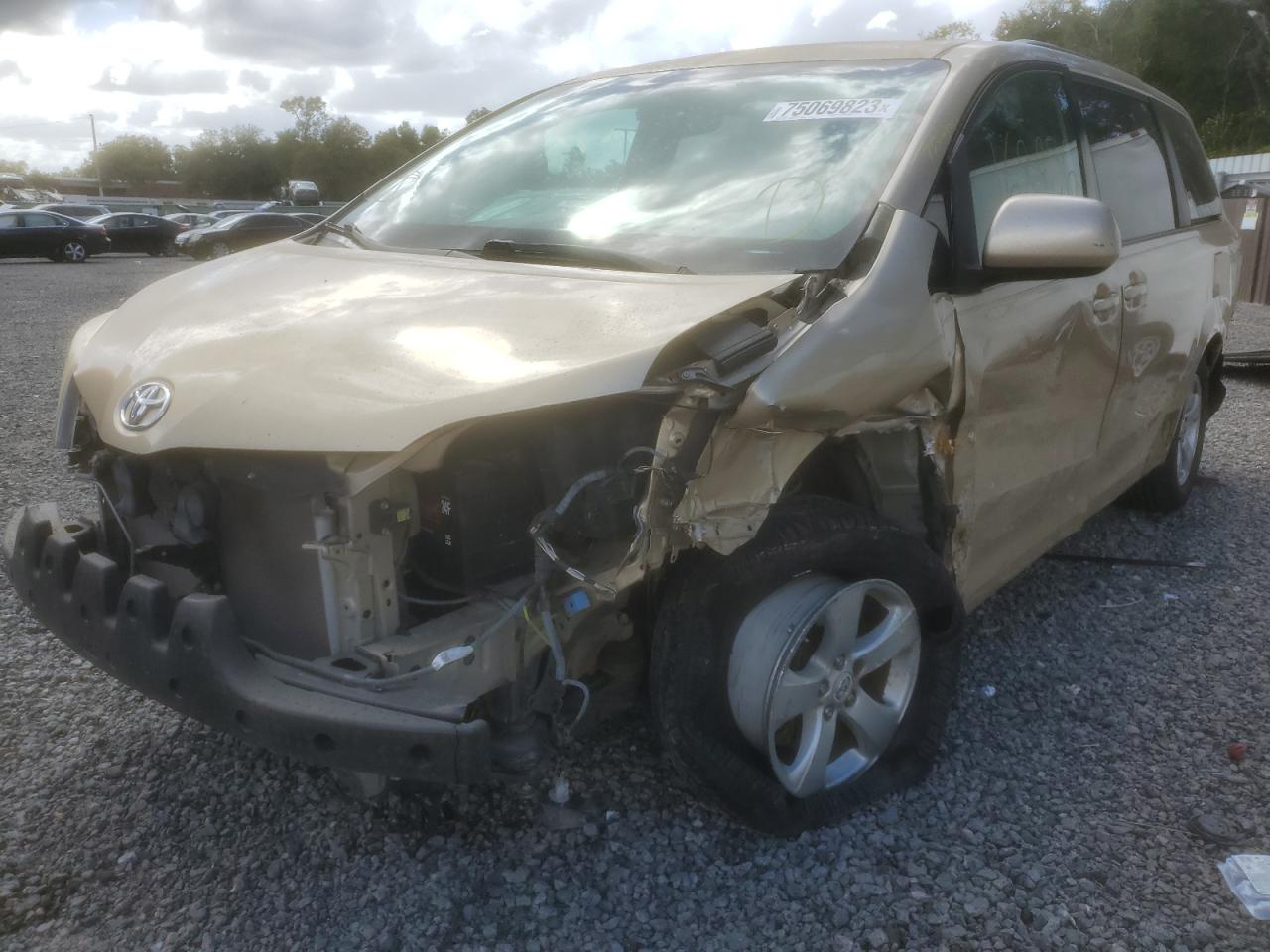 5TDKK3DC0CS211385 2012 Toyota Sienna Le 5TDKK3DC0CS211385 2012 Toyota Sienna Le