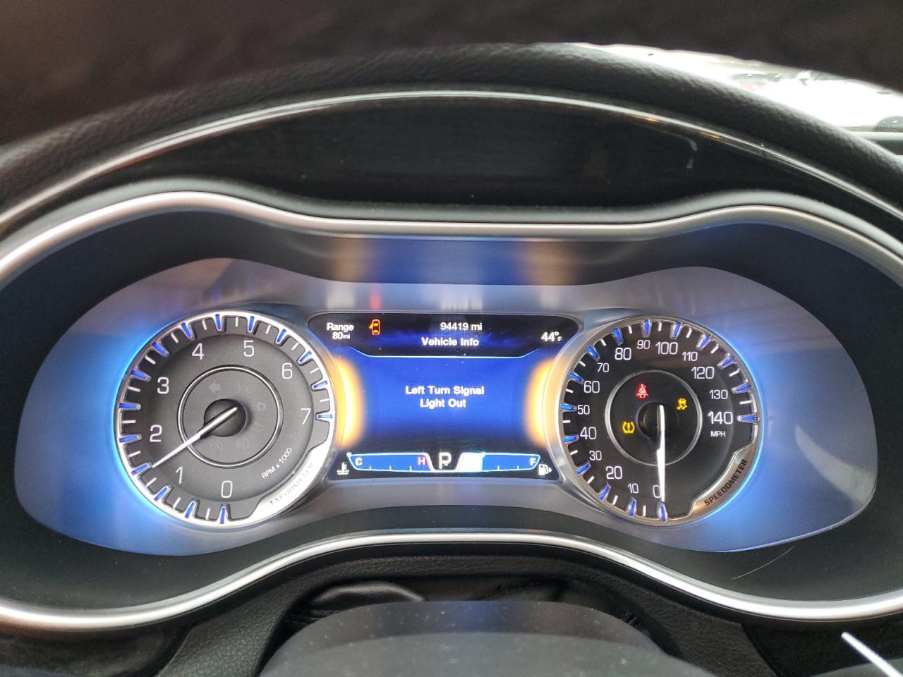 1C3CCCCG7FN580894 2015 Chrysler 200 C