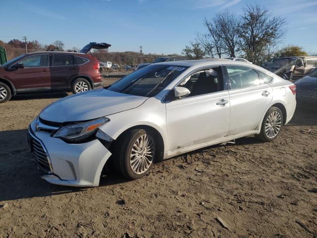 2016 Toyota Avalon XLE