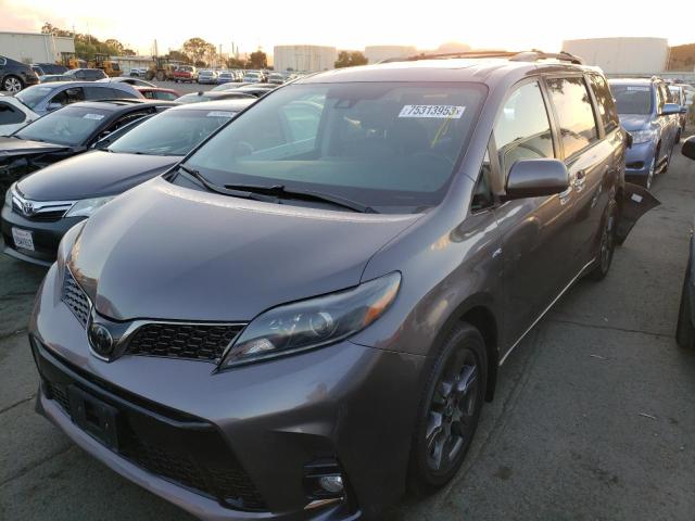 2020 Toyota Sienna SE