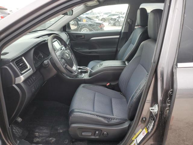 VIN 5TDZKRFH3FS056765 2015 Toyota Highlander, LE no.7