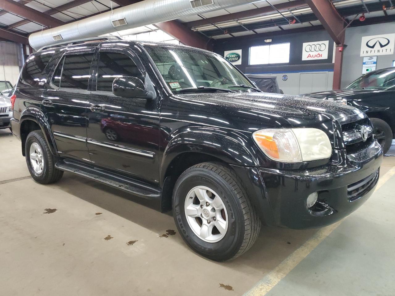 5tdbt44a45s250288 5TDBT44A45S250288 2005 Toyota Sequoia Sr5