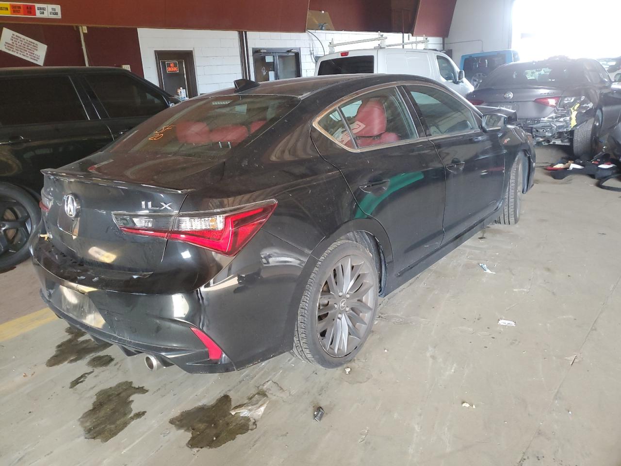 19UDE2F89LA002812 Acura ILX PREMIU 3