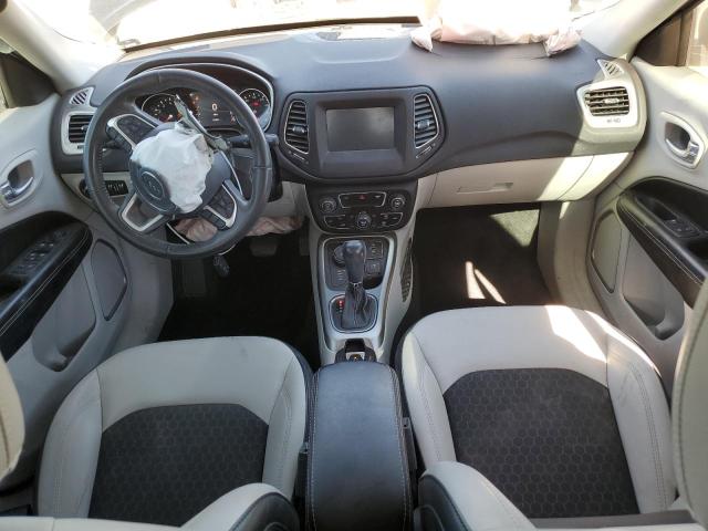 3C4NJDBB3JT492746 Jeep Compass Latitude