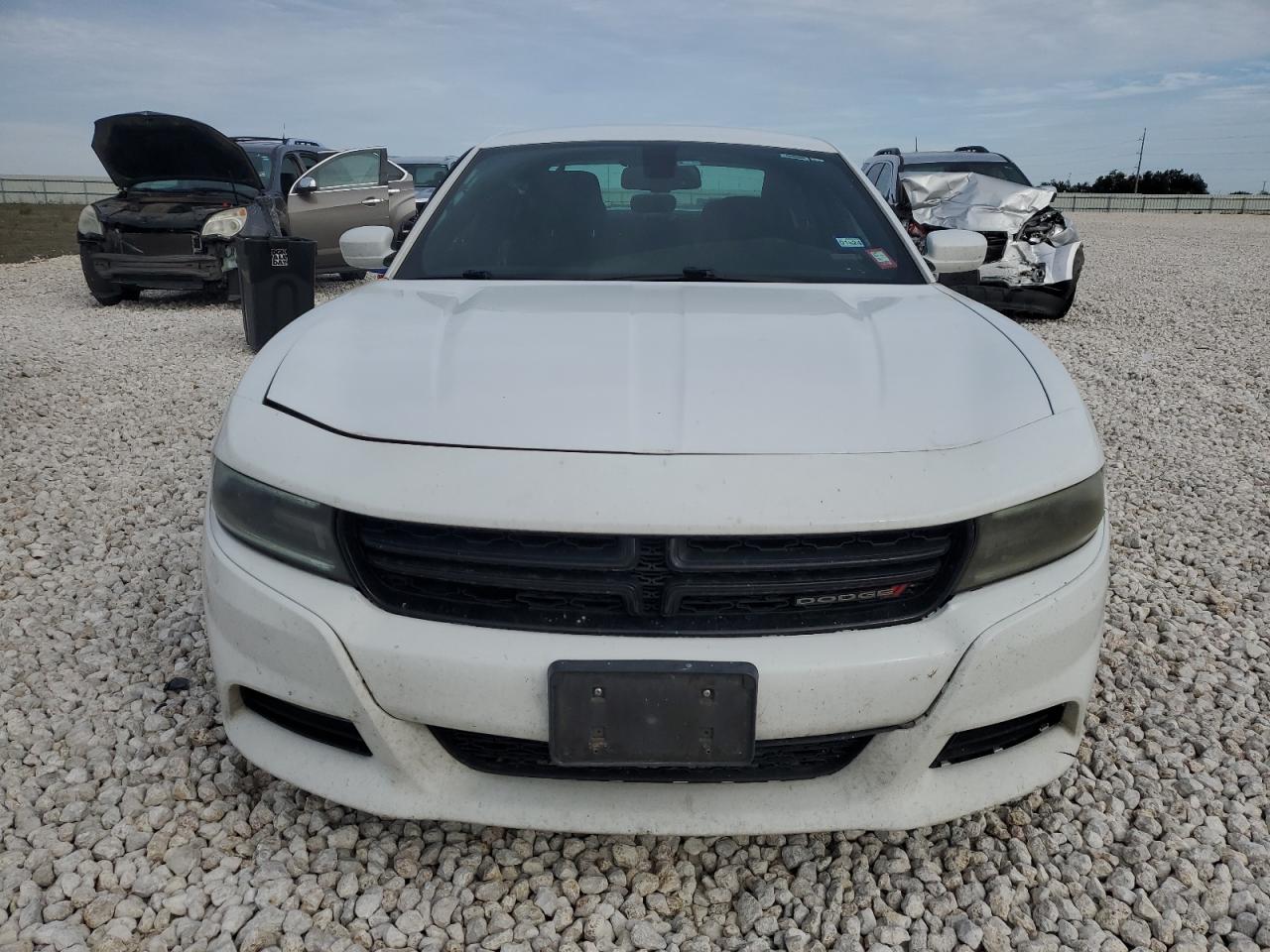 2C3CDXHG8GH186683 2016 Dodge Charger Sxt