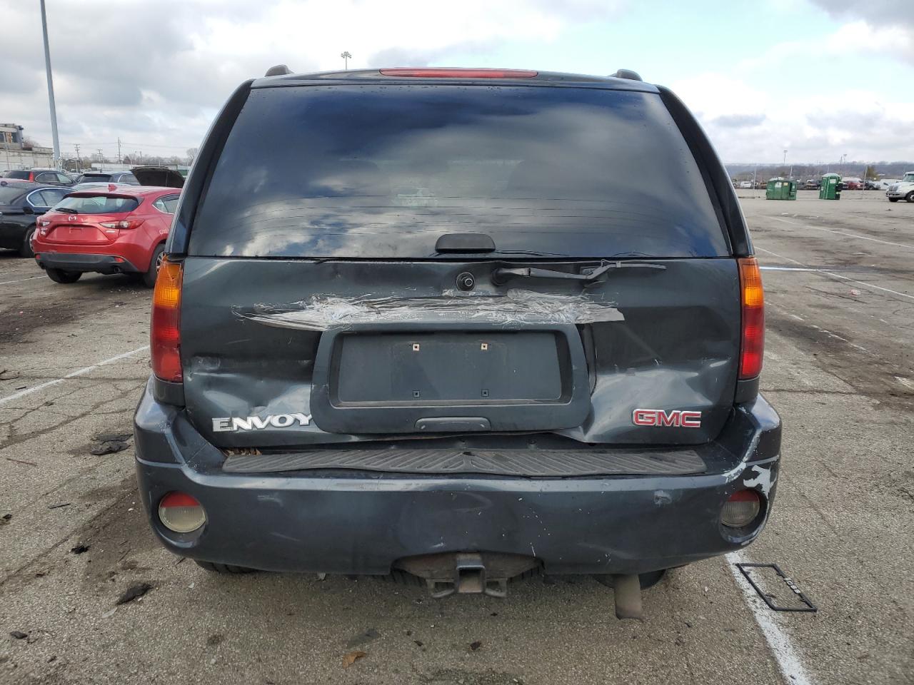 1GKDT13S842135995 2004 GMC Envoy