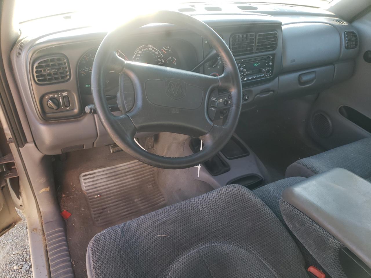 1B7GG22Y8XS170551 1999 Dodge Dakota