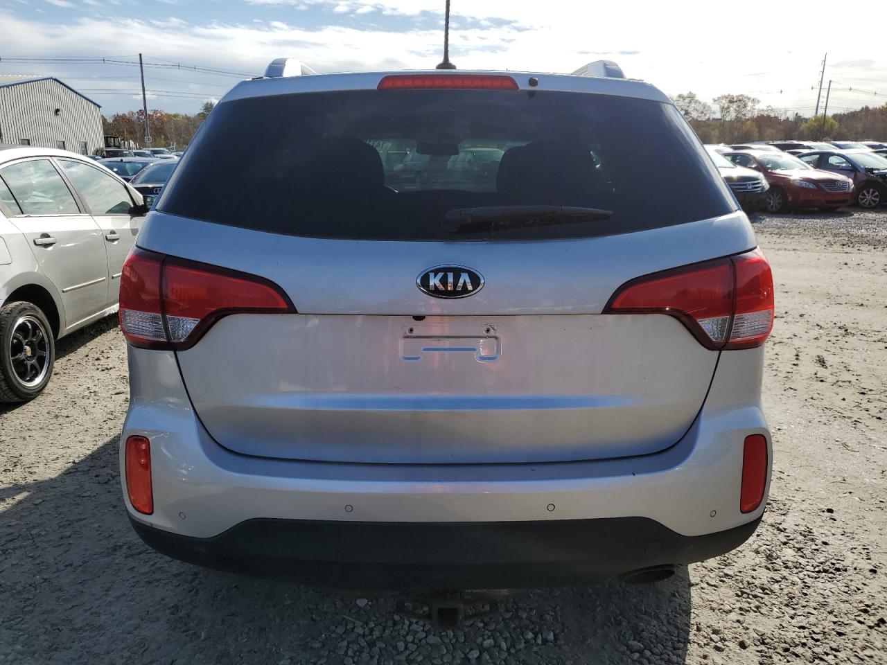 5XYKTDA61FG617405 2015 Kia Sorento Lx 5XYKTDA61FG617405 2015 Kia Sorento Lx