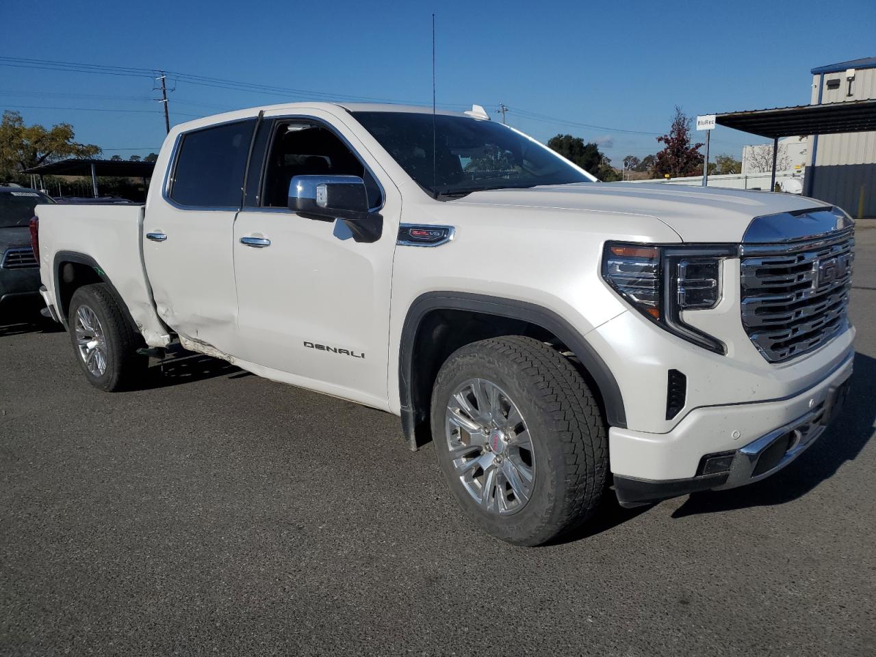 2022 GMC Sierra K1500 Denali vin: 3GTUUGEL0NG671396