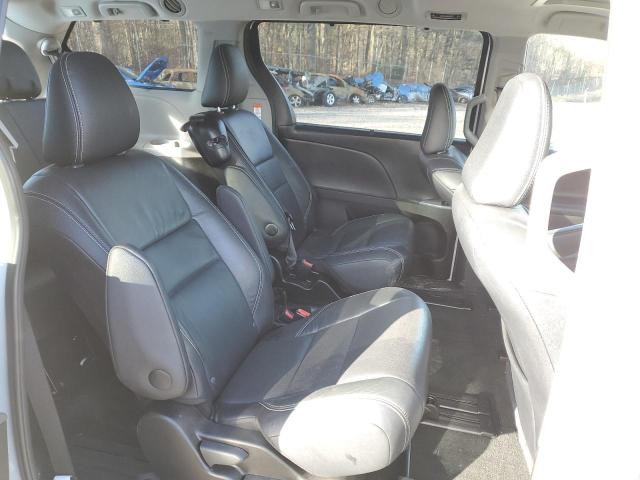 2016 TOYOTA SIENNA SE 5TDXK3DC7GS739503