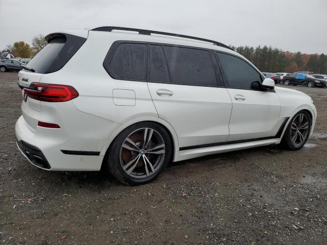  BMW X7 2021 Белый