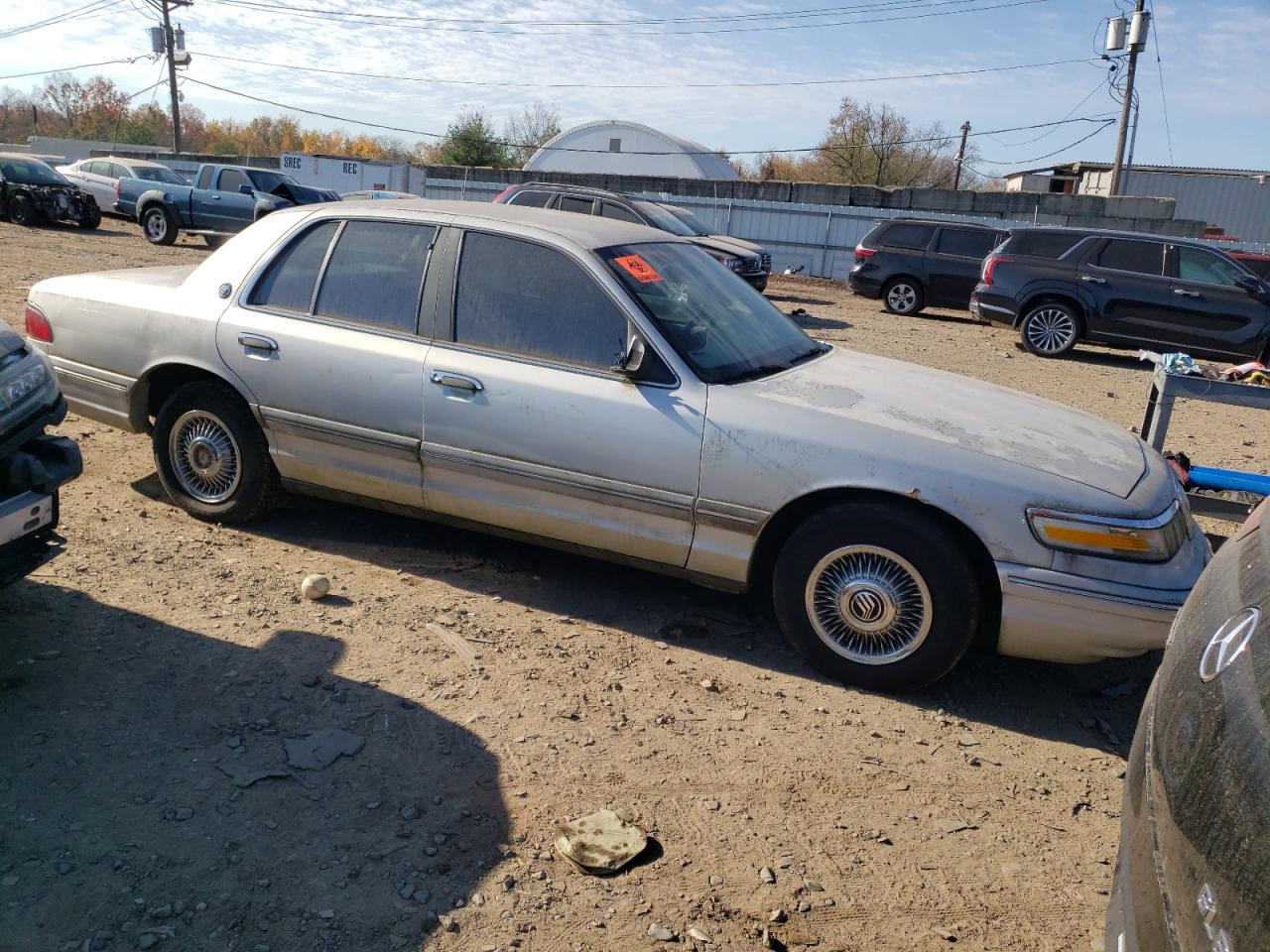 2MELM74WXTX668823 1996 Mercury Grand Marquis Gs