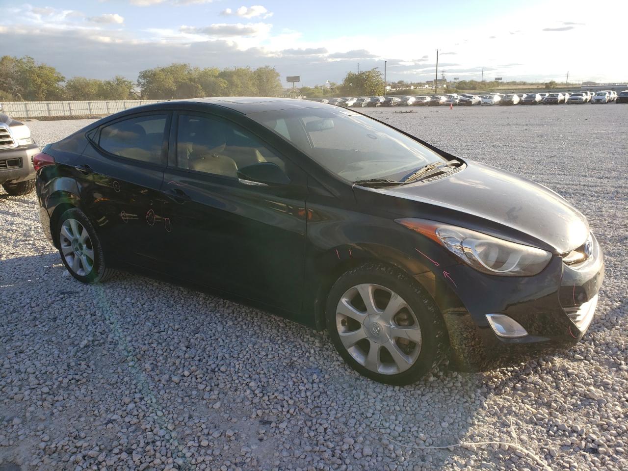 2013 Hyundai Elantra Gls vin: KMHDH4AE1DU767801