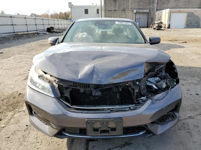 2017 HONDA ACCORD TOU - JHMCR6F75HC006198