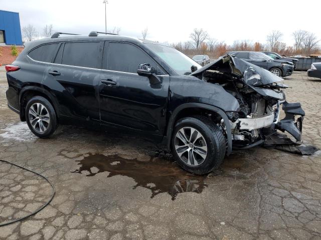 VIN 5TDGZRBH3NS182339 2022 Toyota Highlander, Xle no.4