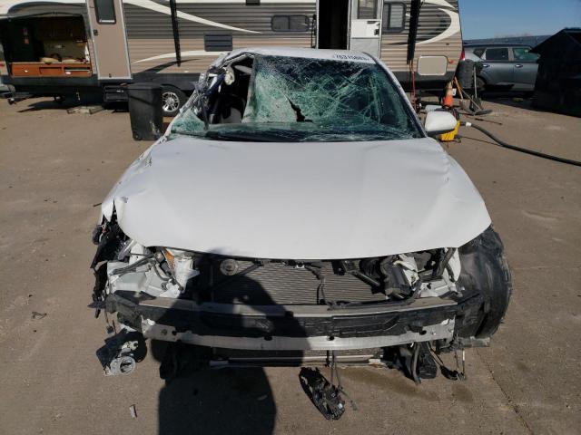 2018 TOYOTA CAMARY SE 4T1B11HK2JU084121