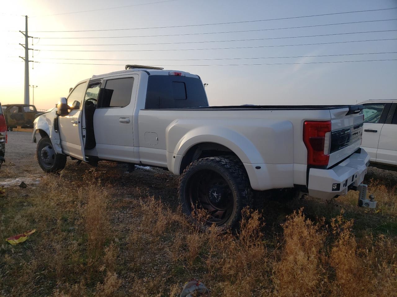 2019 Ford F450 Super Duty vin: 1FT8W4DT7KEC05480