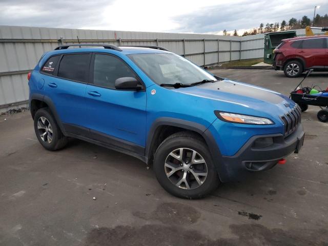 1C4PJMBX6JD561455 | 2018 JEEP CHEROKEE T