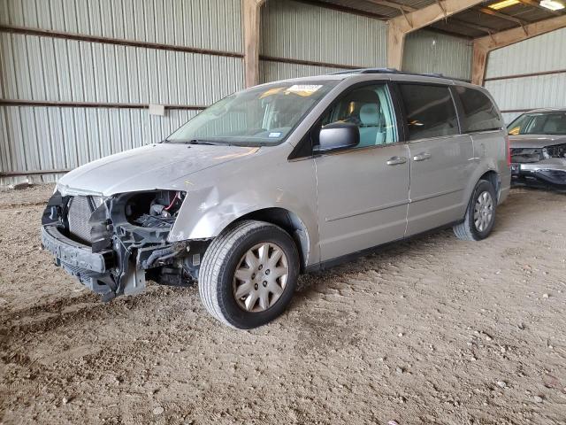 2010 Chrysler Town & Country LX