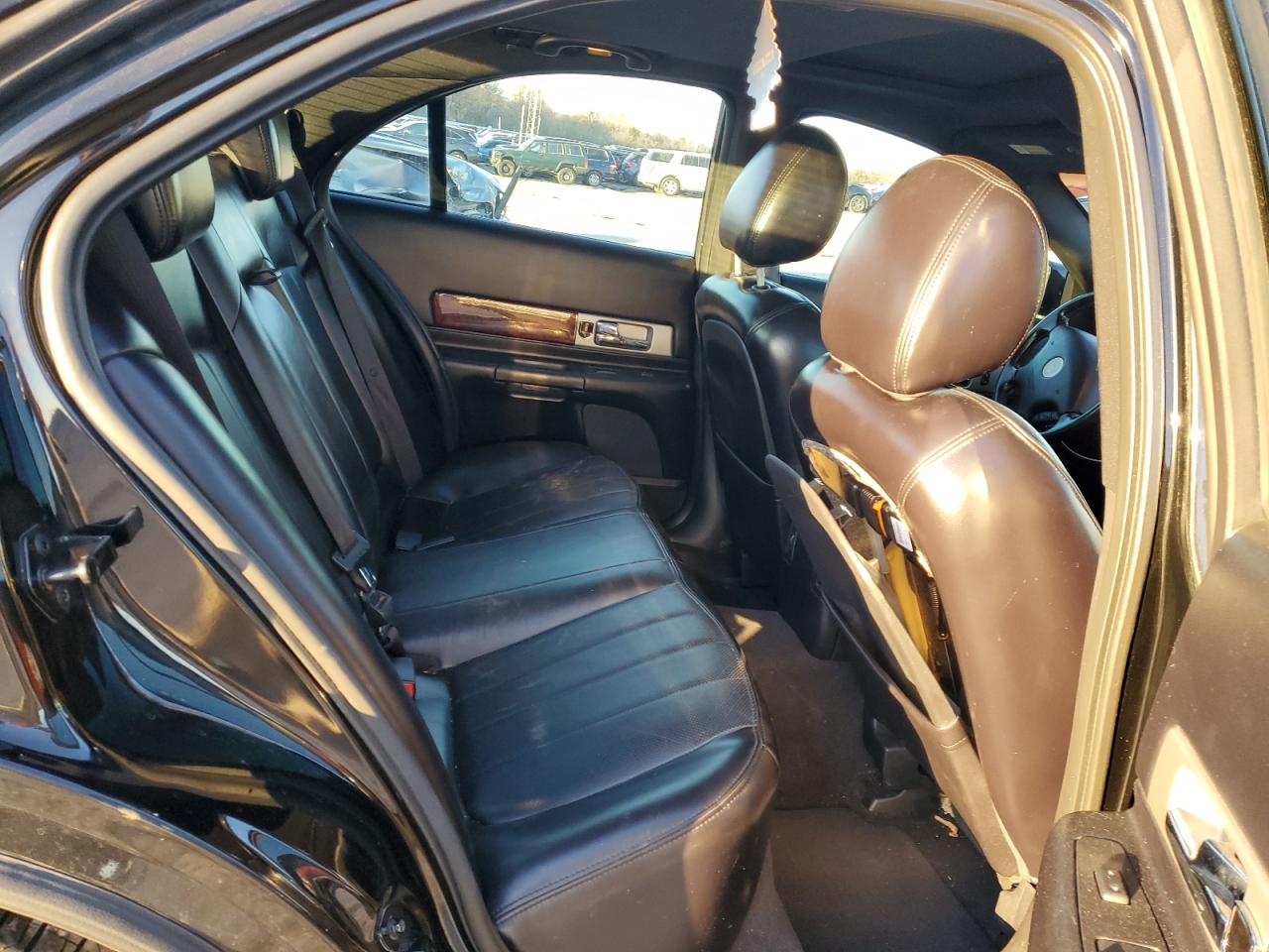 1lnhm87a93y689218 1LNHM87A93Y689218 2003 Lincoln Ls