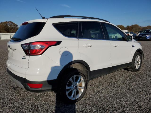 1FMCU0HD9JUD35661 2018 FORD ESCAPE, photo no. 3