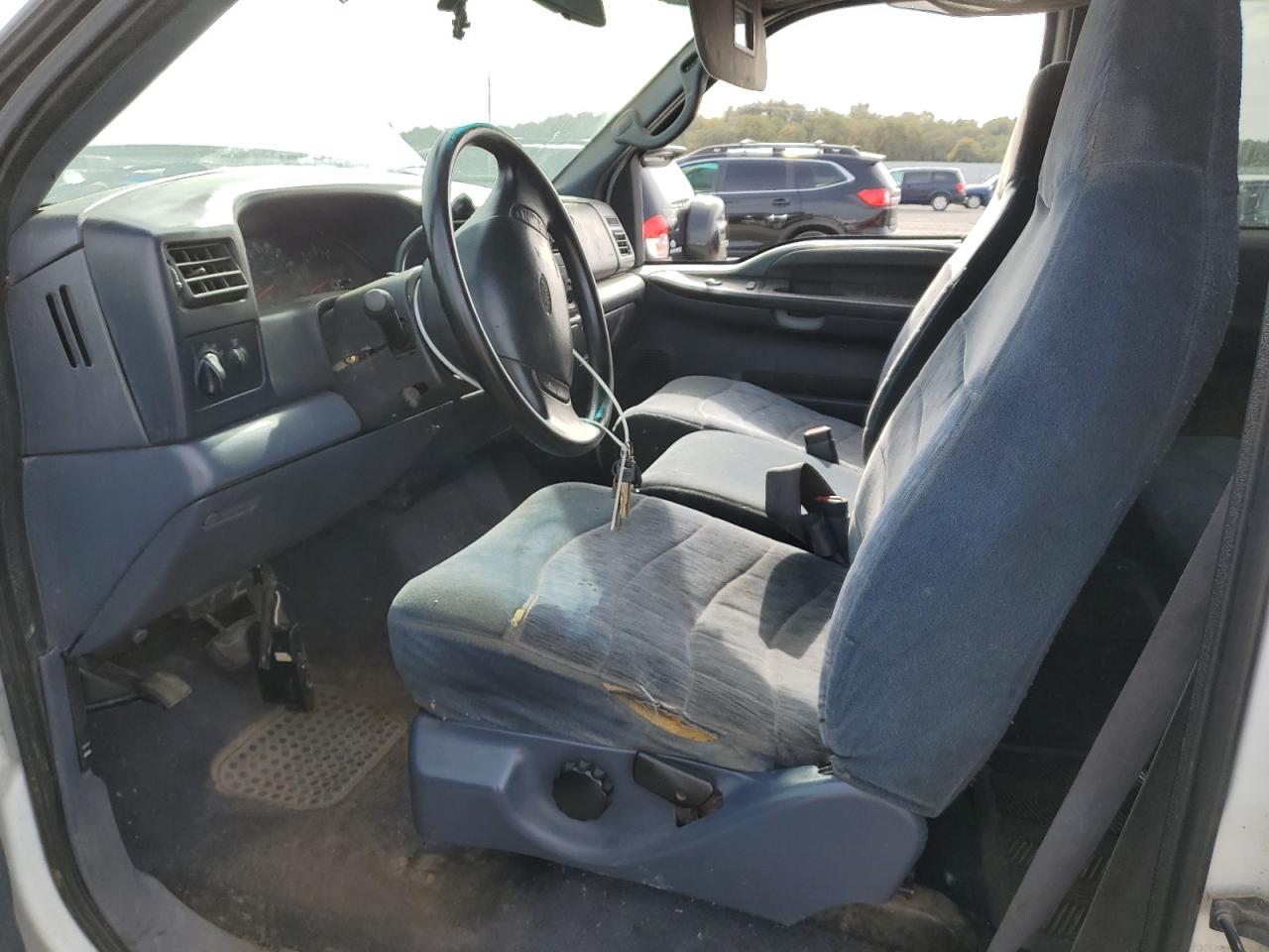 1FTNX20L9YEC76330 2000 Ford F250 Super Duty 1FTNX20L9YEC76330 2000 Ford F250 Super Duty