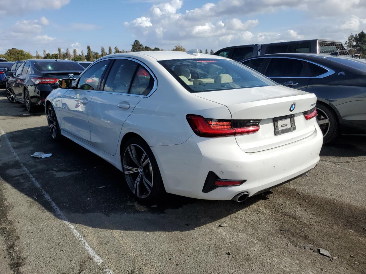 2021 BMW 330E 2.0L  4(VIN: WBA5P7C07MFK08446