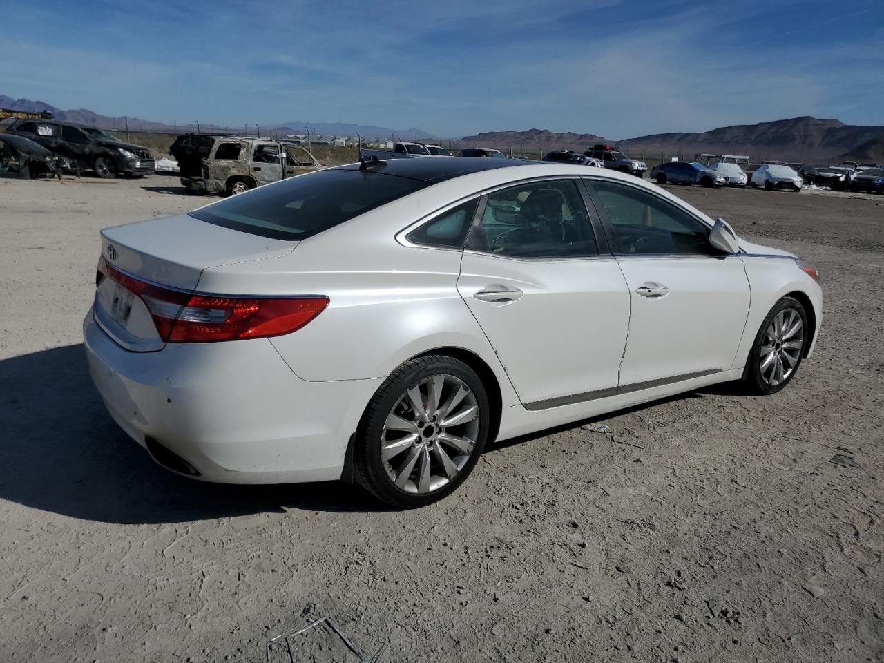 2013 Hyundai Azera Gls vin: KMHFH4JG1DA199366