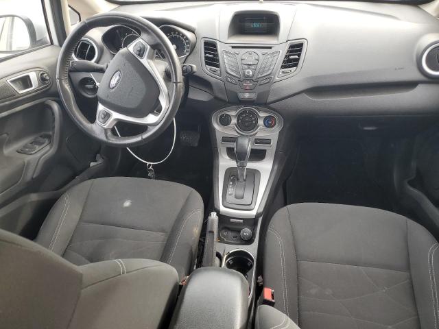  FORD FIESTA 2016 Білий