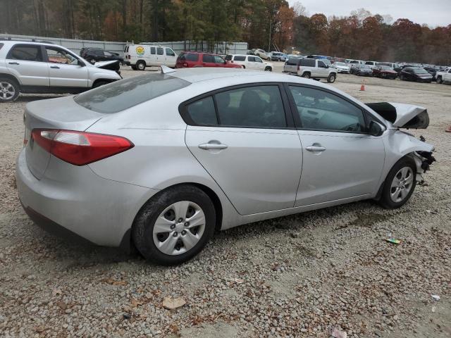 KNAFX4A63G5592665 | 2016 KIA FORTE LX