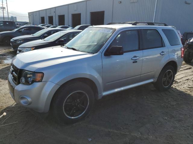 FORD-ESCAPE-1FMCU0DG1CKB39079