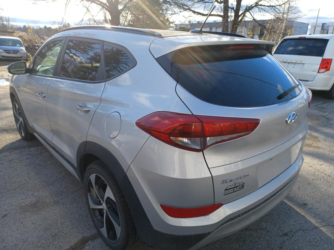 2017 Hyundai Tucson Limited vin: KM8J3CA27HU456879