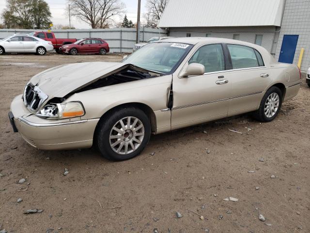 2007 Lincoln Town Car Signature