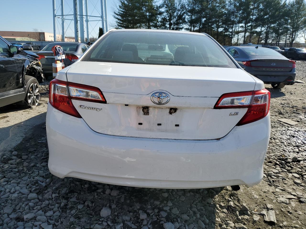 4T4BF1FK6ER387533 2014 Toyota Camry L