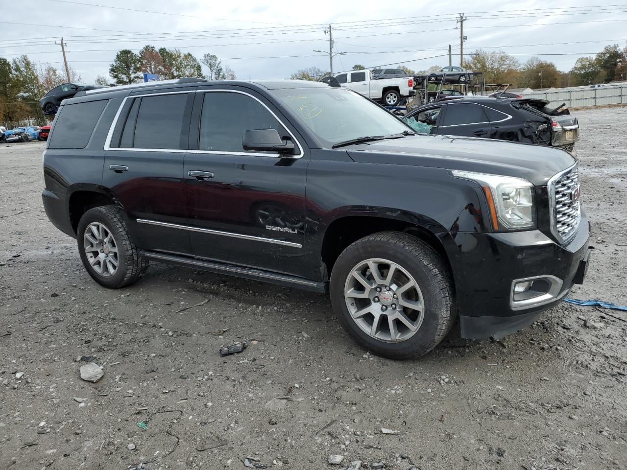 GMC YUKON DENALI