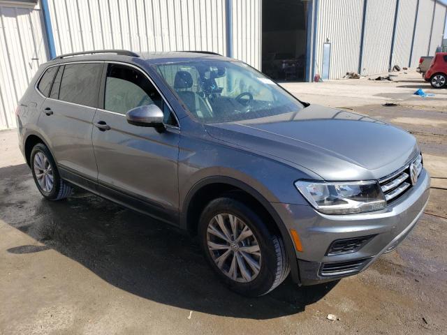 3VV3B7AX7KM042484 Volkswagen Tiguan SE 4