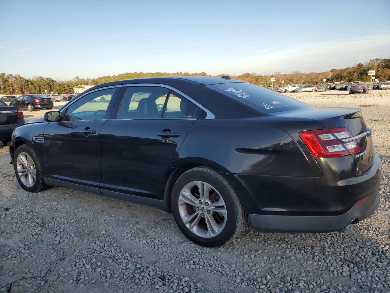 1FAHP2E87FG181290 2015 Ford Taurus Sel