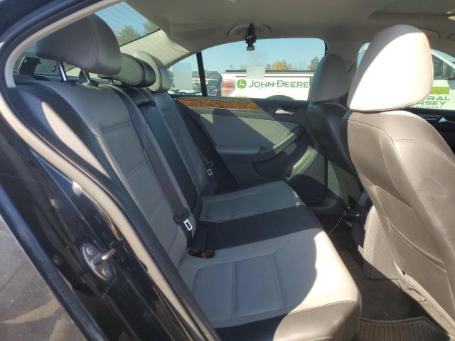 2013 Volkswagen Jetta - Image 10