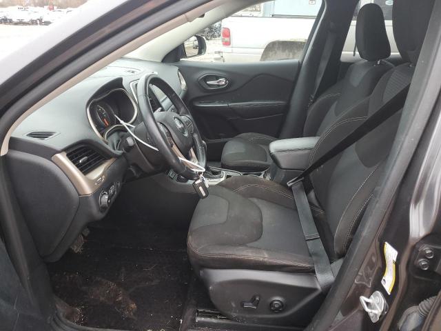 1C4PJMCS0GW280204 Jeep Cherokee Latitude