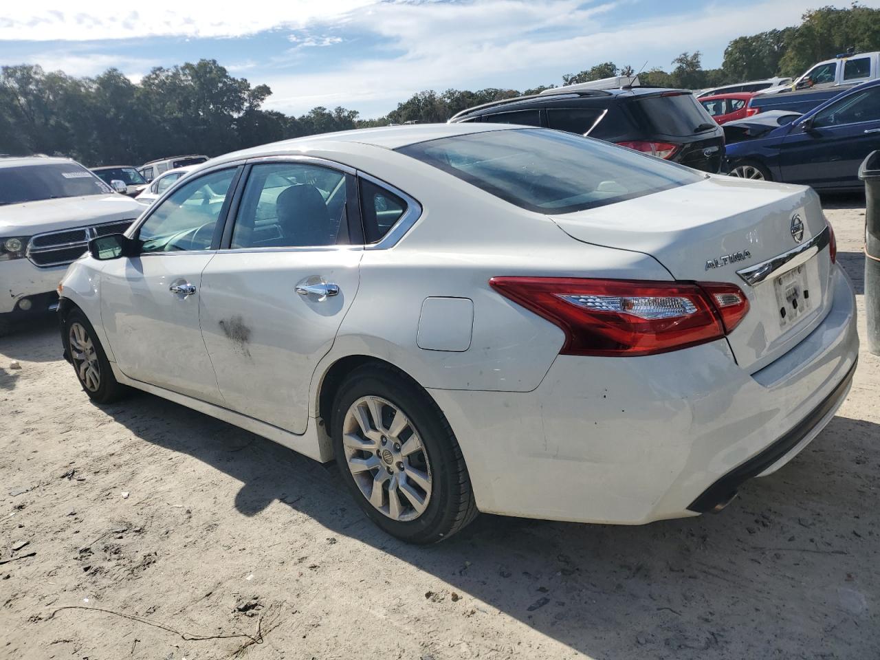 1N4AL3AP3GN321526 2016 Nissan Altima 2.5