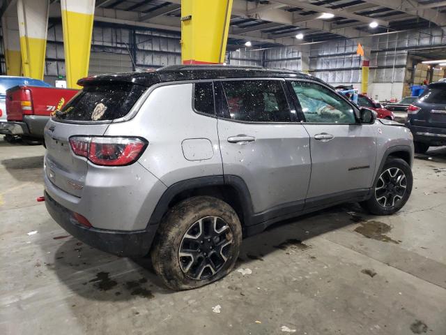 3C4NJDDB2KT775833 Jeep Compass Trailhawk