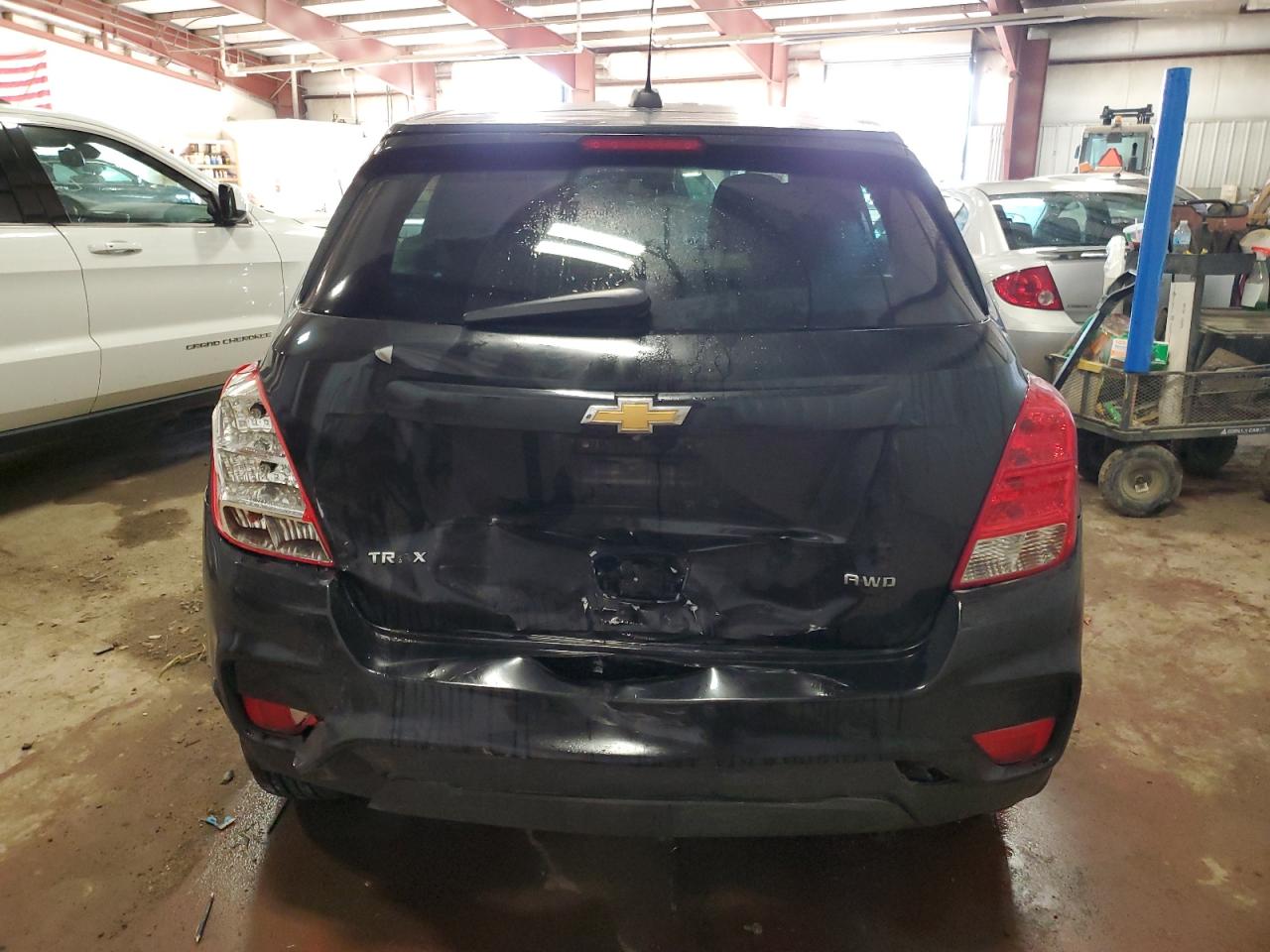 2018 Chevrolet Trax Ls vin: 3GNCJNSB5JL200843