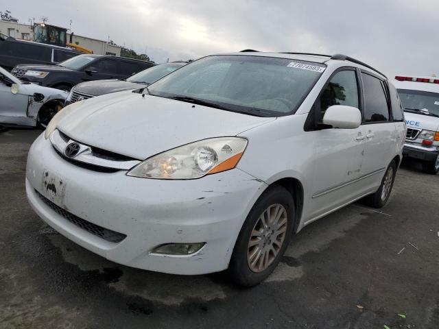 2007 Toyota Sienna XLE