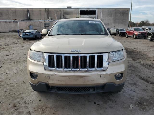 1J4RR4GG7BC647806 | 2011 Jeep grand cherokee laredo