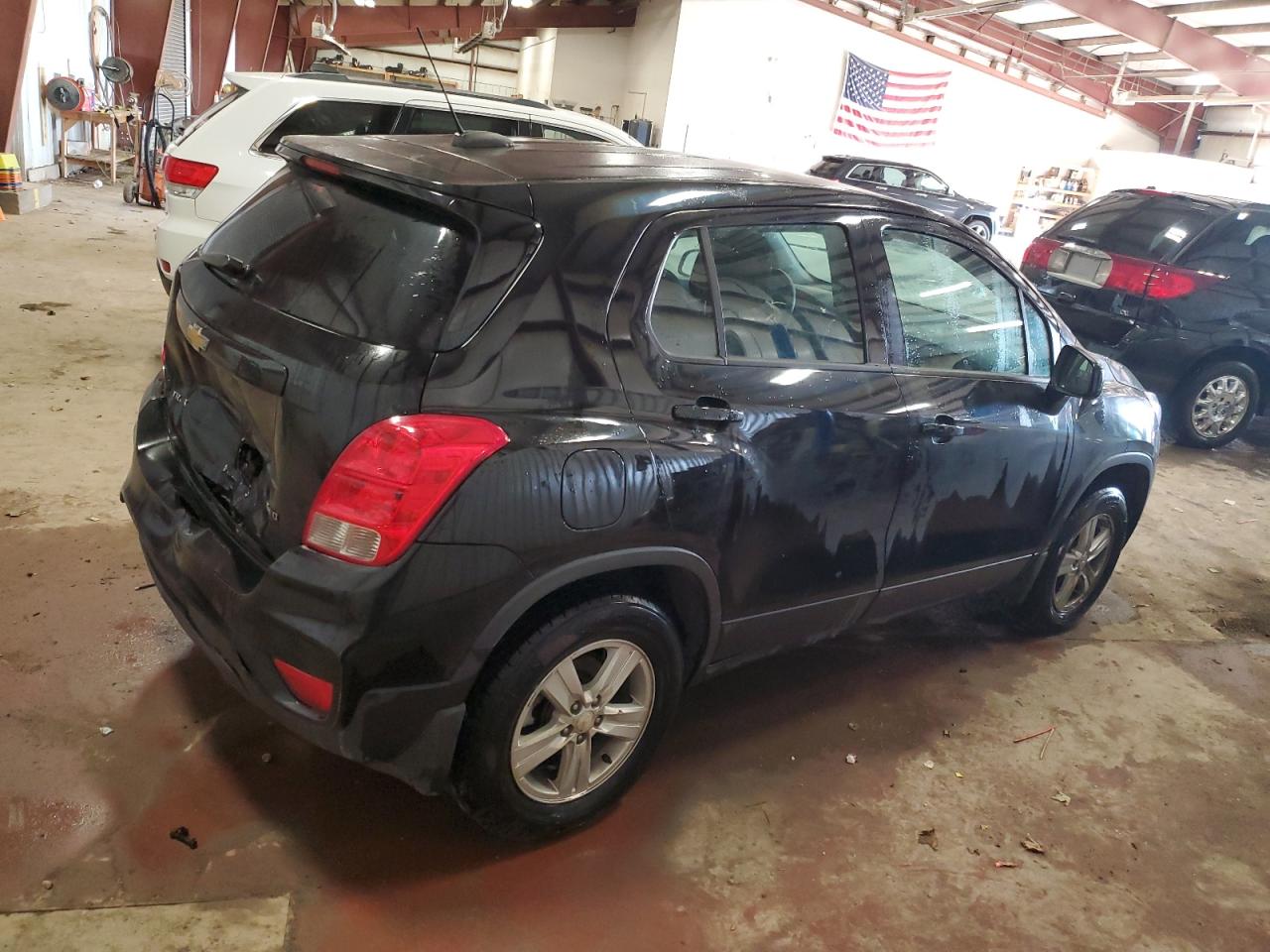 2018 Chevrolet Trax Ls vin: 3GNCJNSB5JL200843