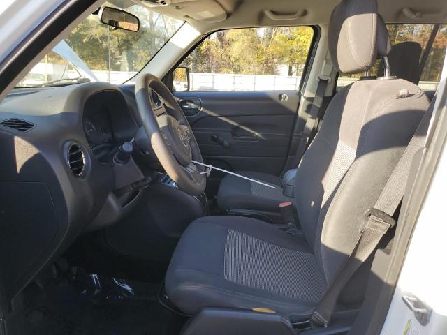 Паркетники JEEP PATRIOT 2015 Білий