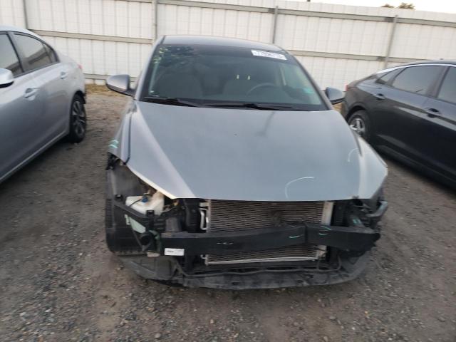 2018 HYUNDAI ELANTRA SE - 5NPD84LF5JH293593