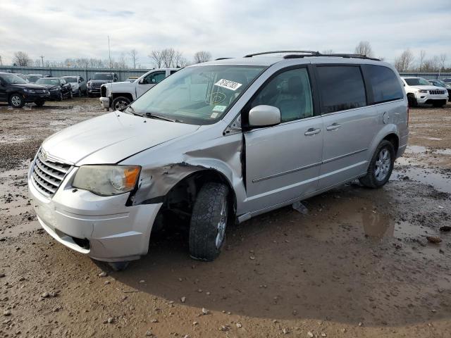 2010 Chrysler Town & Country Touring