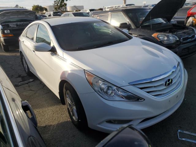 5NPEB4AC1DH568718 Auction: COPART Lot: 75818773 Location: CA - MARTINEZ 5NPEB4AC1DH568718 HYUNDAI SONATA 2013 WHITE Photo 4