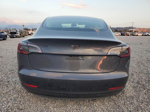 5YJ3E1EB6JF105773 | 2018 TESLA MODEL 3